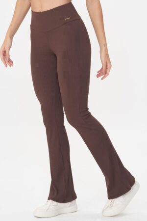 Calça Flare Canelada Marrom